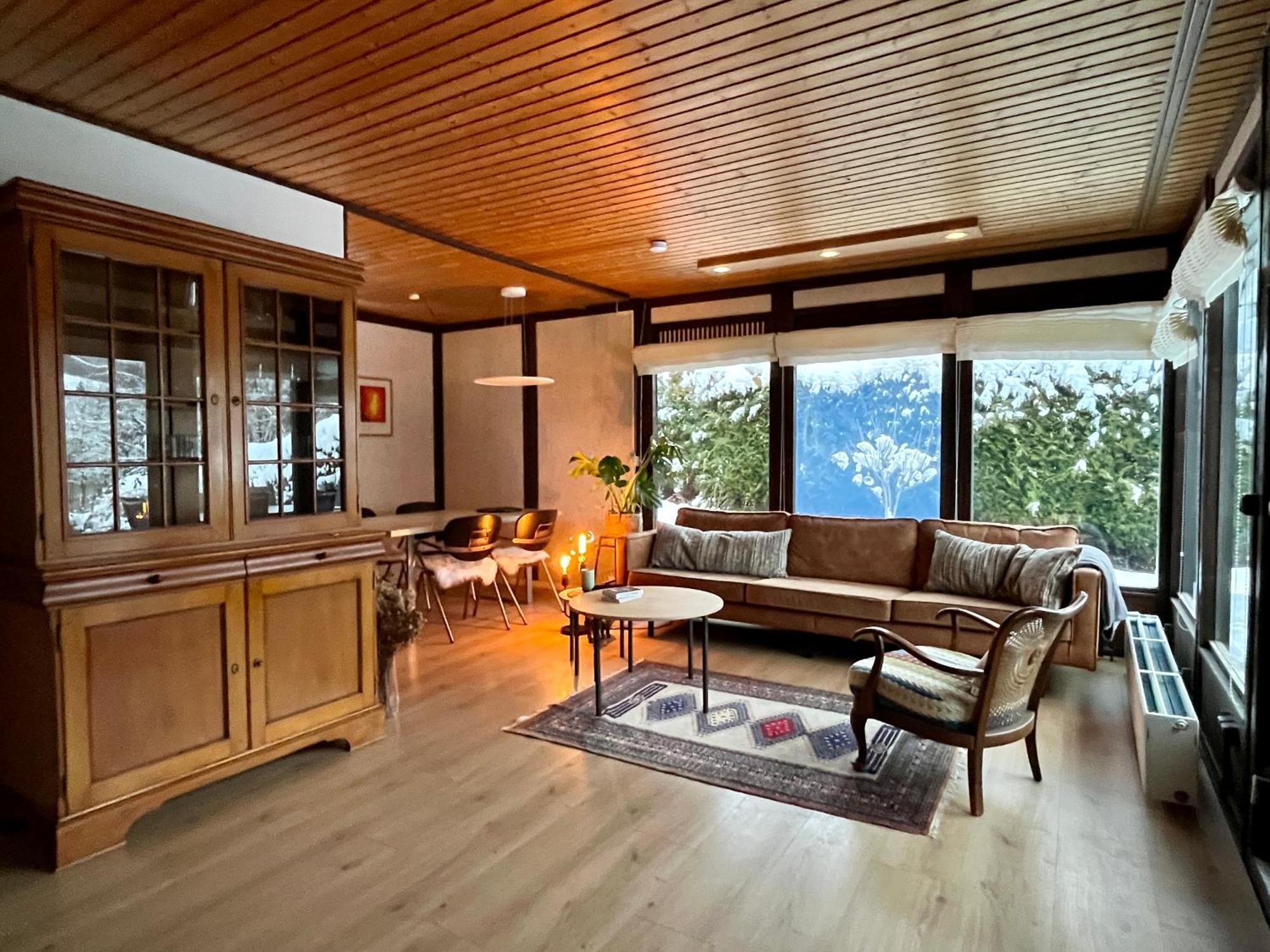 Charmantes Haus Am Hennesee เมสเชอเดอ ภายนอก รูปภาพ